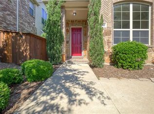 2440 Sunderland Ln, Lewisville, TX 75067