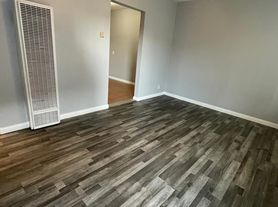 3264 Minnesota Ave, Lynwood, CA