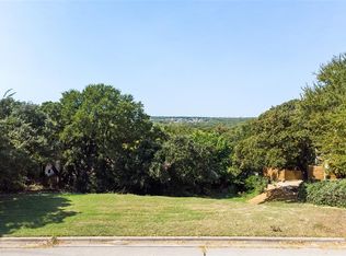 906 Crowley Rd, Arlington, TX 76012