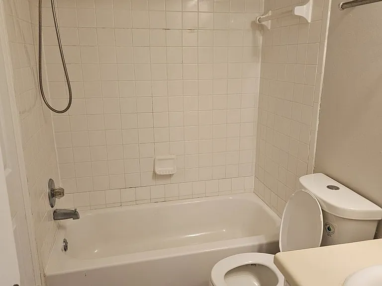 8147 Flamingo Dr — Photo 28