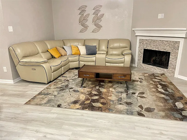 21439 Veneto Hills Ct — Photo 6