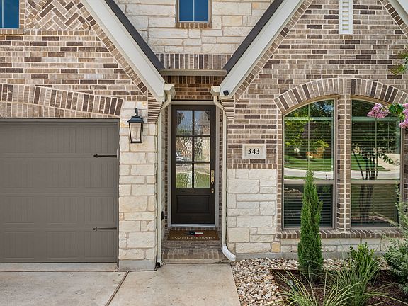 3rd image of 343 Eagle Ford Dr