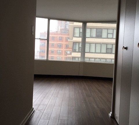 Entryway/foyer