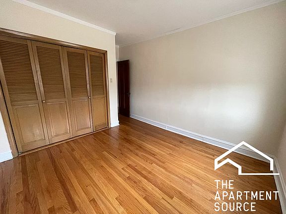 3rd image of 5357 W Belmont Ave #3
