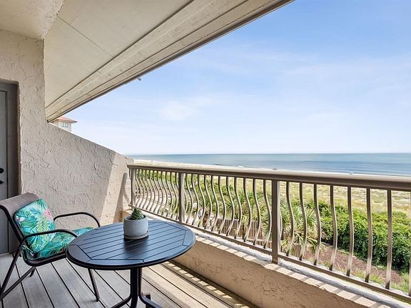 4th image of 223 Sandcastles Ct