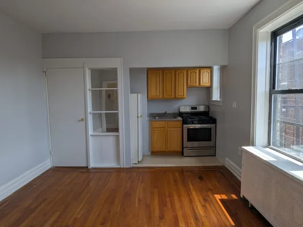 70 Van Reypen St #54E, Jersey City, NJ 07306