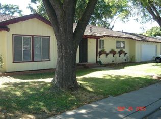 2300 Fairbairn Dr, Modesto, CA 95355