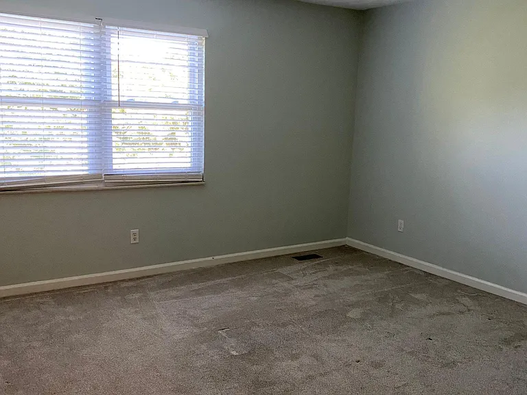 823 Olde Pioneer Trl — Photo 13