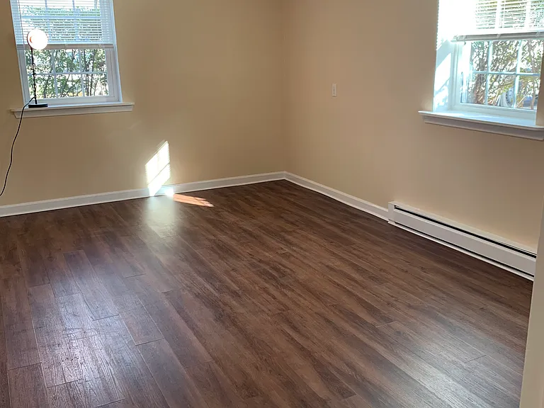 39 Berlin St #1 — Photo 6