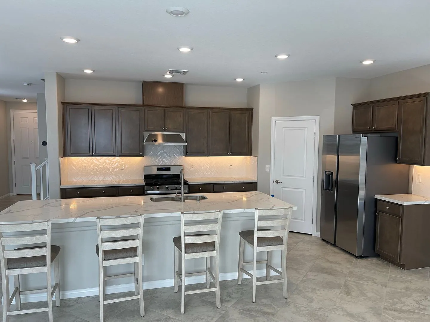 Gorgeous 2 Story Home in Gated Community! — Photo 4