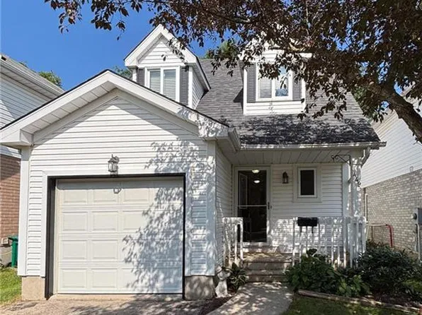 449 Exmoor St, Waterloo, ON N2K 3T7