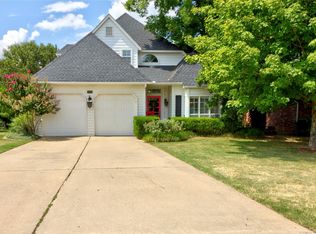 18941 Ridge Rd, Catoosa, OK 74015