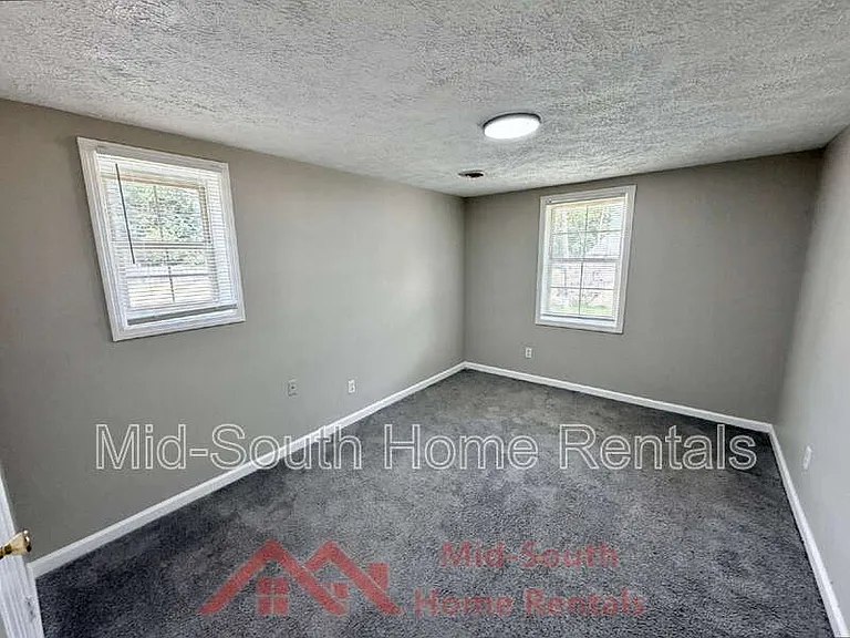 225 N Tipton St #D — Photo 10
