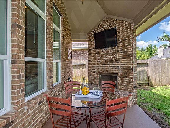 2nd image of 13715 Parkers Cove Ct
