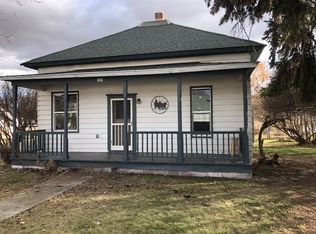 107 W 6th St, Prairie City, OR 97869