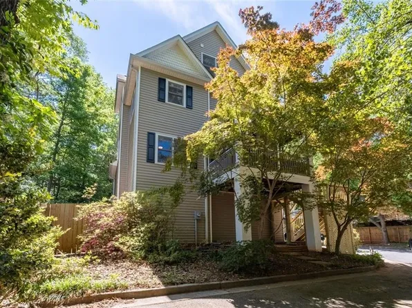 200 Glenlake Commons Dr, Decatur, GA 30030