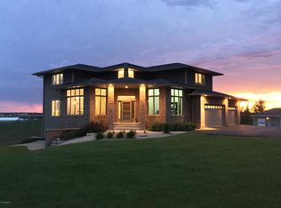 6058 20th St SW, Rochester, MN 55902