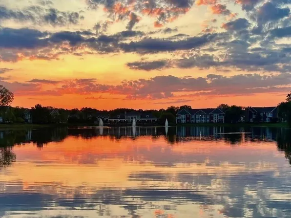 1599 Sierra Spgs, Indianapolis, IN 46280