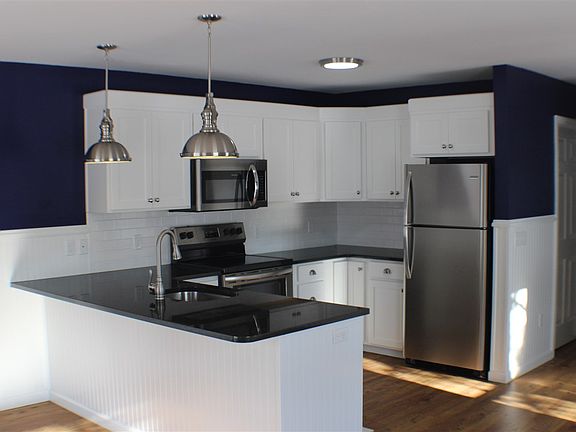 2nd image of 6491 Ferry Ave