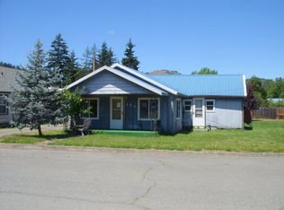 161 Spruce St, Powers, OR 97466