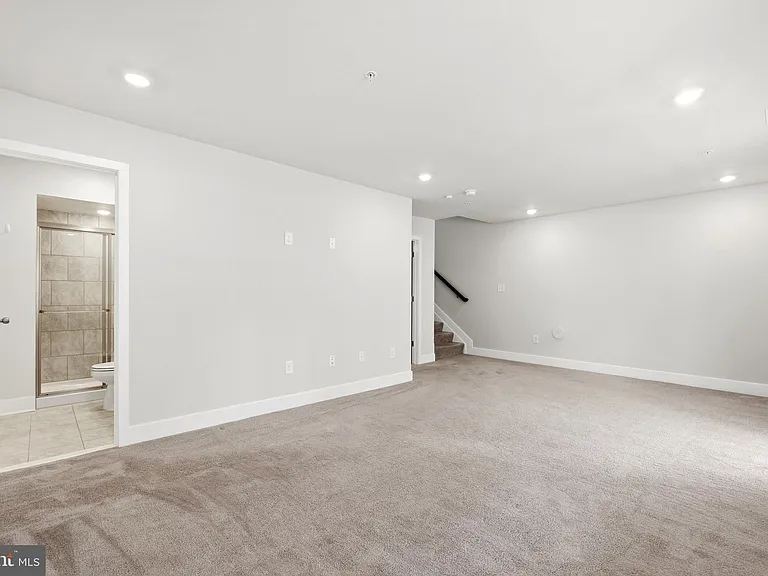 23622 Highliner Way — Photo 7