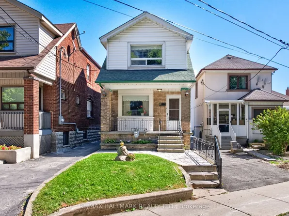 631 Lauder Ave, Toronto, ON M6E 3J8