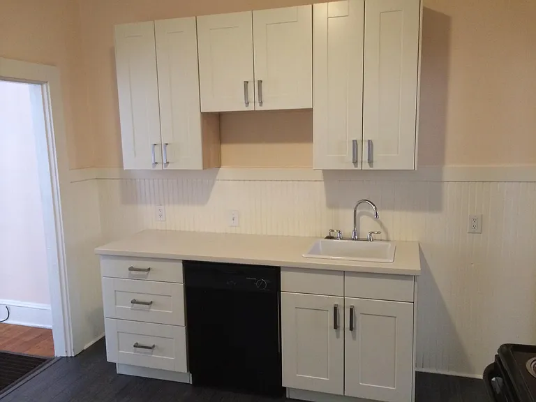 643 Lakeland Dr #3 — Photo 7