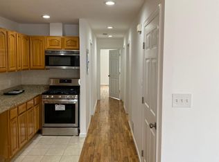 6122 Washington St, West New York, NJ 07093