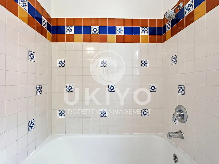 1211 Francisco St — Photo 30