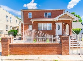 829-831 Allen St #4, Elizabeth City, NJ 07202