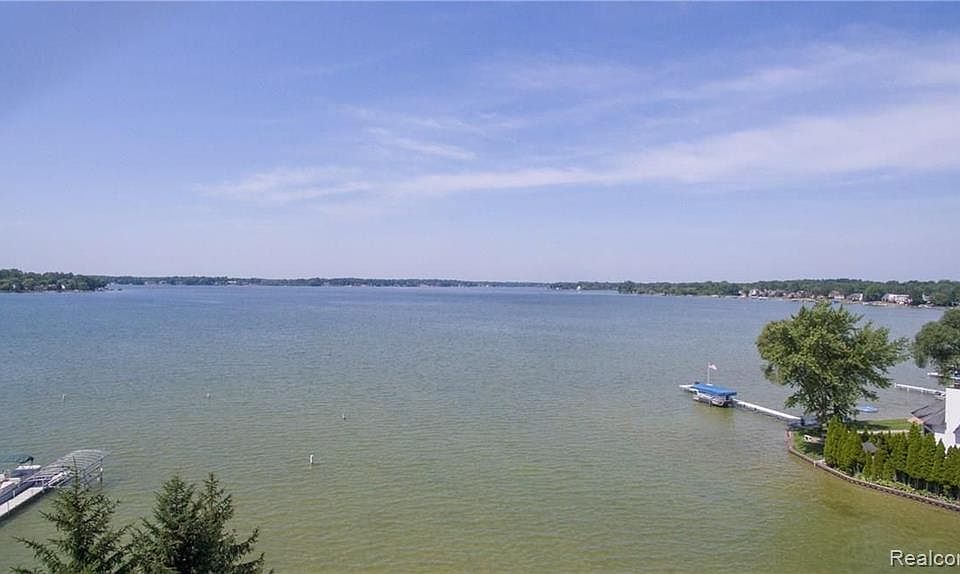 1540 Cass Lake Rd, Keego Harbor, MI 48320 MLS 219066977 Zillow