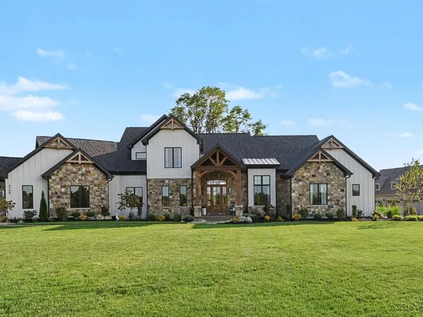 9798 Christian Ct, Loveland, OH 45140