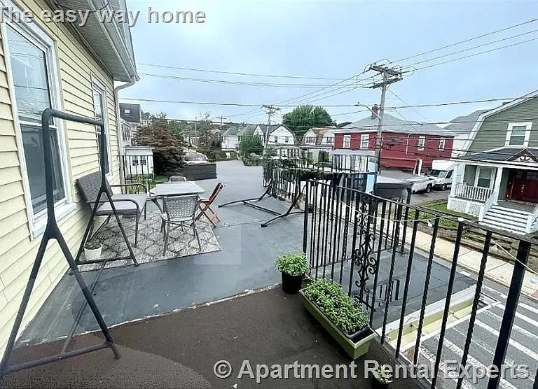 125 Winthrop St — Photo 19