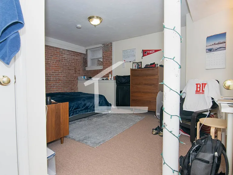77 Gibbs St #1 — Photo 3