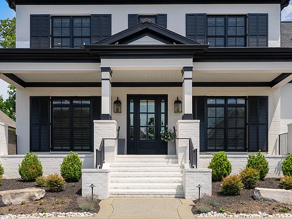 2nd image of 1483 Boardwalk Pl