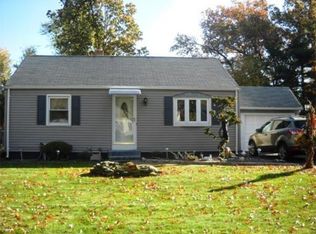 121 Aldrew Ter, Springfield, MA 01119