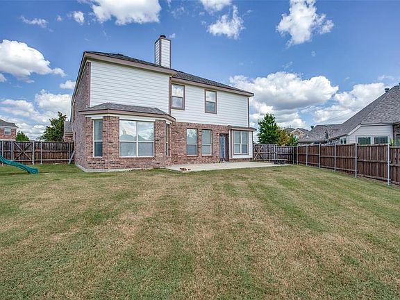 4th image of 2522 Cotillion Dr