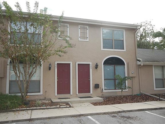 2nd image of 609 Casa Park Ct #J