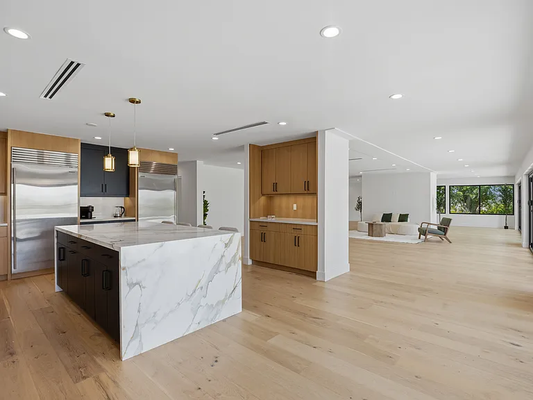 18101 Green Meadow Dr — Photo 39