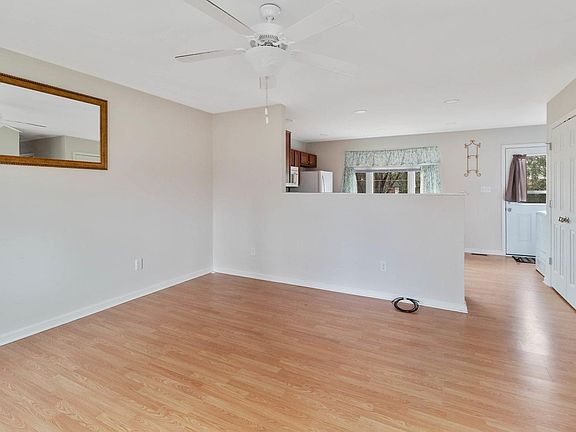 2nd image of 1228 Keeneland Ct
