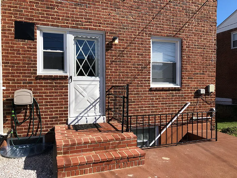 1760 Langport Ave — Photo 23
