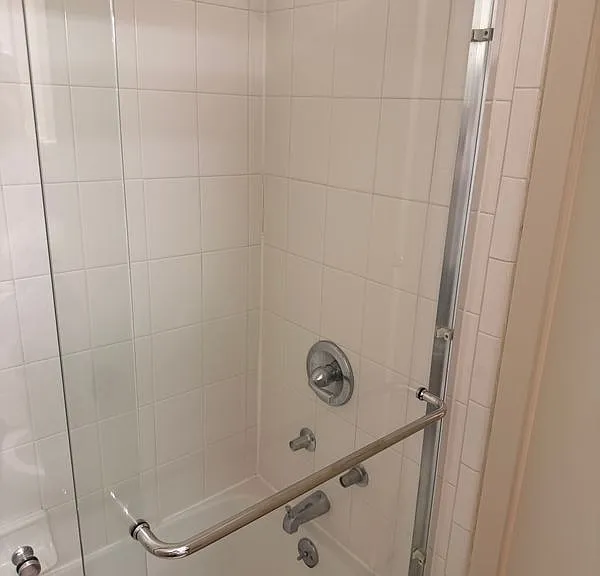 1405 Oak Grove Ave #103 — Photo 9