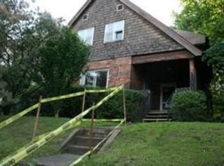 1371 Goodyear Blvd, Akron, OH 44305