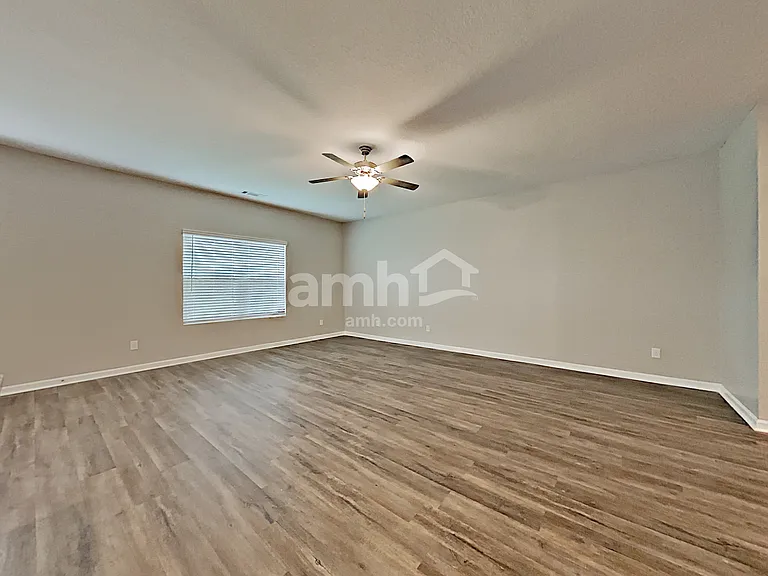 3395 Ridge Hill Pkwy — Photo 7
