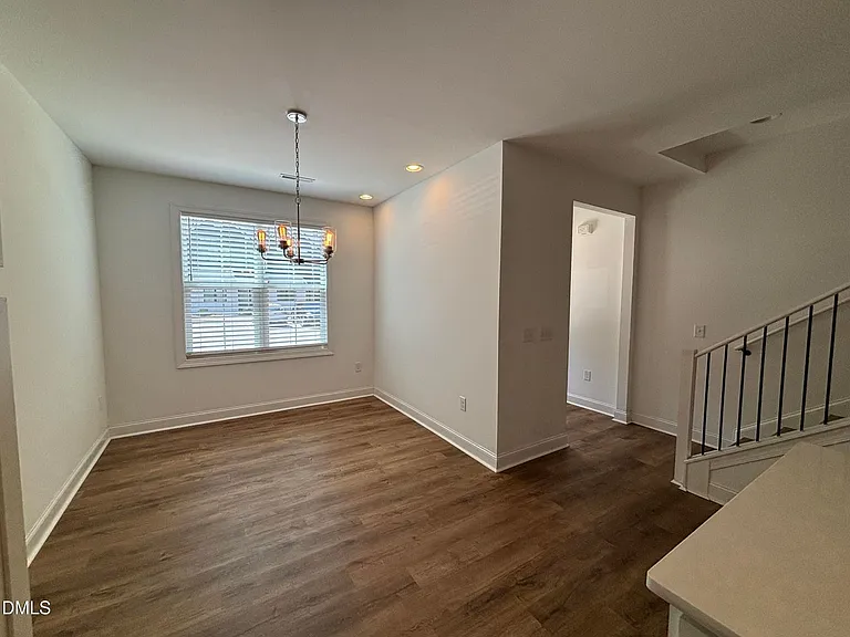 5710 Parker Pines Ct — Photo 3