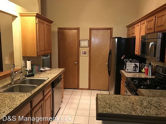 3rd image of 15601 Stone Meadows Dr