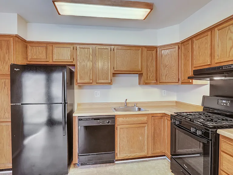 07-E Furnace Branch Rd 7473C-006