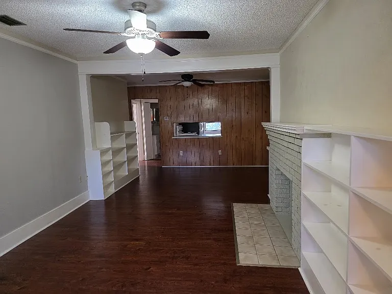 1453 Grove St — Photo 8