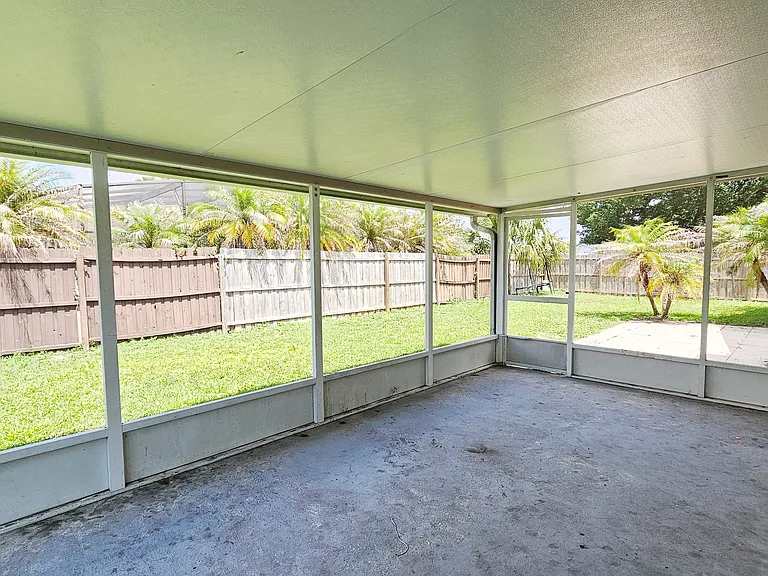 12112 Rotuma St — Photo 26