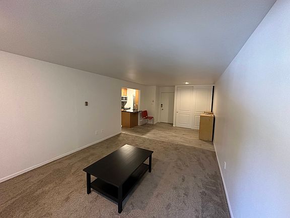 3rd image of 2227 Canyon Blvd APT 254